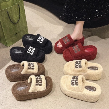 Dép Nữ Tăng Chiều Cao 7cm Phong Cách Mới - Cotton Ấm Đế Dày Chống Trơn Trượt Lông