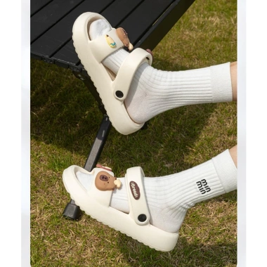 Dép quai hậu Capybara sticker - EVA chống trượt, đi học, chơi, biển, chỉ 65.000₫