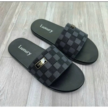 Dép quai ngang kẻ caro vân chìm, quai da, đế PU, size 37-43, giá ưu đãi 79.500₫