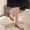 Dép Sandal Nữ Kim Cương Giả Phiên Hàn Quốc Size Lớn 36‑43 Trong Suốt Nhẹ Du Lịch & Làm Việc 291.599₫ 5