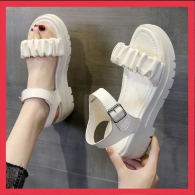 Dép sandal nữ quai nhún đế chiến binh, cao 3-5cm, xinh đi học đi chơi giá 99k 3 Dép sandal nữ quai nhún đế chiến binh, cao 3-5cm, xinh đi học đi chơi giá 99k 3