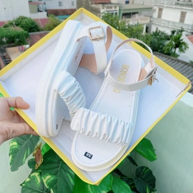 Dép sandal nữ quai nhún đế chiến binh, cao 3-5cm, xinh đi học đi chơi giá 99k