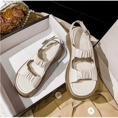 Dép Sandal Quai Hậu Nữ Đế Cao 3P 2 Quai Da Mềm - Hot, Giá 109k Giảm 20% 3 Dép Sandal Quai Hậu Nữ Đế Cao 3P 2 Quai Da Mềm - Hot, Giá 109k Giảm 20% 3