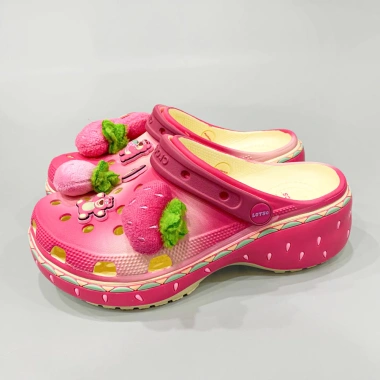 Dép sục Dinas Classic Platform Lotso Gấu dâu 5 phân nữ và jibbitz Giá 450.000