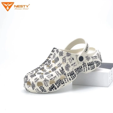 Dép sục Nesty in họa tiết cá tính, size bé, tặng 10 Charm, giảm giá 140k