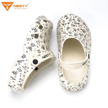 Dép Sục NESTY NE01-3 Họa Tiết Noel Giá 140k - Đệm êm, thoáng khí, chống trượt