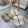 Dép sục nữ độn đế 7cm siêu xinh, kèm charm đa dạng tặng ngẫu nhiên - Giá chỉ 182k 4