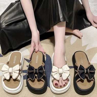 Dép Tăng Chiều Cao 5CM Nữ - Mùa Hè 2.025 Giày Đi Biển Thời Trang, Giá 156.991 VND