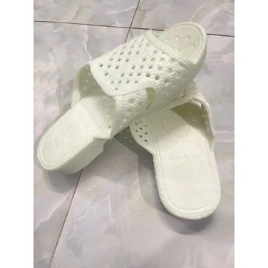 Dép tổ ong chống trơn phía trước - Siêu thoáng mát, giá ưu đãi 39.000₫ (giá gốc 47.970₫)