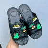 Dép tổ ong nhiều màu Nam/Nữ Sticker - Siêu nhẹ, chống trơn trượt, dùng trong nhà và ngoài trời, giá 49.900₫ 10