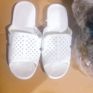 Dép tổ ong siêu dày đi trong nhà hàng Việt Nam - Đế không trượt, thoải mái, giá 35.000 7