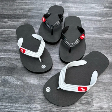 Dẹ́p tông nam lão xỏ ngón logo hươu, đế cao su cứng, chỉ 50.439₫ - Ưu đãi