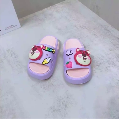 Dép Trẻ Em Gấu Dâu Lotso Nhựa EVA Siêu Nhẹ, Siêu Mềm, Cho Bé Gái 2-10 Tuổi - 95.000₫