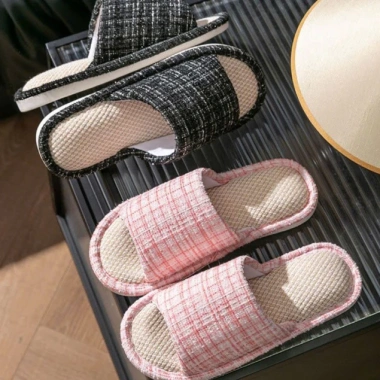Dép Vải Lanh Văn Phòng Đi Trong Nhà Họa Tiết Kẻ Xước Luxury Cá Tính 2.025 4 Màu Giá 68.000 VND 6 Dép Vải Lanh Văn Phòng Đi Trong Nhà Họa Tiết Kẻ Xước Luxury Cá Tính 2.025 4 Màu Giá 68.000 VND 6