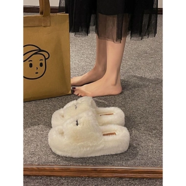 Dép xỏ ngón lông chéo nữ 2.024 - Đế dày, Cotton xuyên thấu, lông thú thời trang