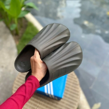 Dépp Adifom Superstar Mule Shadow Olive Chính Hãng 1.69 Triệu Siêu Thoải Mái Bền Bỉ 5