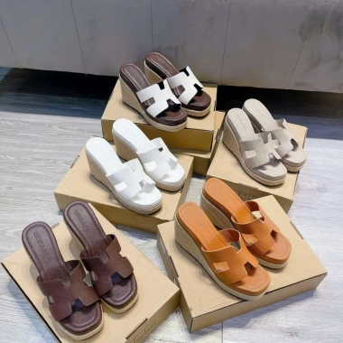 Dépp Xuồng Quai H Đế Cao 9cm Da Mịn, Thời Trang Hàn Quốc MS37 - 254.000₫