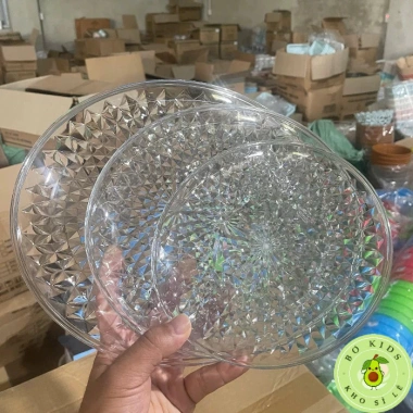 Đĩa Kim Cương Hokori nhựa Việt Nhật trong suốt 3 size Đựng bánh kẹo, hoa quả, giá ưu đãi 13.872 10 Đĩa Kim Cương Hokori nhựa Việt Nhật trong suốt 3 size Đựng bánh kẹo, hoa quả, giá ưu đãi 13.872 10