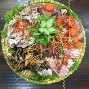 Đĩa mẹt nhựa giả mây – Đĩa nhựa phíp dày đẹp cao cấp, đủ size, giá chỉ 17.900₫