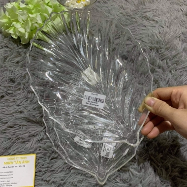 Dĩa Nhựa Fataco Hình Lá Trong Suốt Đủ Size - Dày Dặn, An Toàn, Dễ Vệ Sinh, 27k