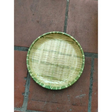 Đĩa nhựa giả mây tre tròn 35cm cao cấp, có chân đế để hoa quả - Giá chỉ 15.000 VND