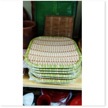 Đĩa nhựa phíp vuông giả mây, khay bày bún đậu, hoa quả, giảm giá 19% chỉ 31.395₫