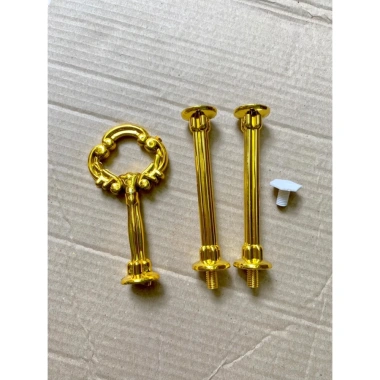 Đĩa nhựa trắng 3 tầng sang trọng, đựng bánh kẹo, hoa quả - Giá ưu đãi 15.000đ, giảm 3.000đ 10
