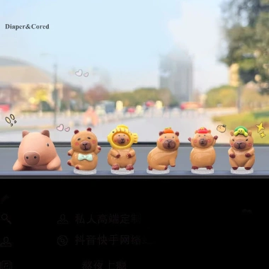 DIAPER & CORED 5 Cái - Bộ Capybara Trang Trí Ô Tô Xuân, Lắc Điều Khiển, YTH 48,180 VND 2