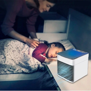 Điều Hòa Mini Hơi Nước Siêu Mát - Quạt Để Bàn Nhỏ Gọn, Giá 125k Ưu Đãi 4 Điều Hòa Mini Hơi Nước Siêu Mát - Quạt Để Bàn Nhỏ Gọn, Giá 125k Ưu Đãi 4