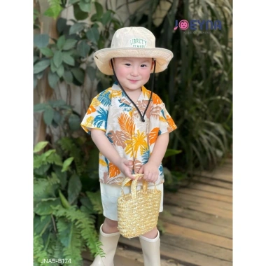 Đồ bộ đi biển bé trai họa tiết lá cây - Chất liệu cao cấp, thấm hút mồ hôi, 275k