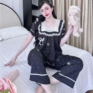 Đồ bộ lụa Latin mặc nhà cho nữ - Đồ ngủ ngắn tay tiểu thư mịn mát, họa tiết dễ thương, giá ưu đãi 179k 3 Đồ bộ lụa Latin mặc nhà cho nữ - Đồ ngủ ngắn tay tiểu thư mịn mát, họa tiết dễ thương, giá ưu đãi 179k 3
