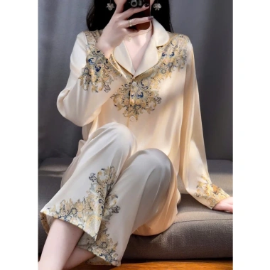 Đồ bộ LUXURY PIJAMA lụa latin tay dài, họa tiết sang trọng Giá 240.998 VND 5