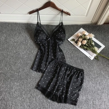 Đồ Bộ Mặc Nhà Hai Dây Quần Đùi Lụa Satin Họa Tiết Hisexy Mút Ngực - Giá 119k 3