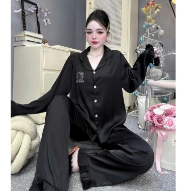 Đồ bộ ngủ tiểu thư Kitty áo túi ép đá mèo lụa Latin mềm mịn, free size 40‑58kg giảm giá 214.400₫