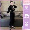 Đồ bộ nữ áo phông nỉ dài tay Mickey quần dài bo gấu cạp chun dây rút 129k