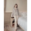 Đồ bộ nữ tay dài họa tiết sọc phong cách Quảng Châu – Pyjama lụa freesize, ngủ thoải mái, giá chỉ 224.000₫ 4
