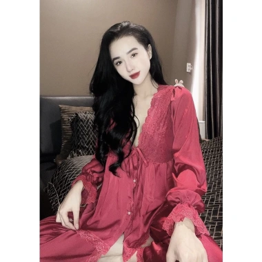 Đồ bộ nút ngọc tiểu thư lụa Latin siêu xinh, giá chỉ 199.000 VND giảm mạnh 2 Đồ bộ nút ngọc tiểu thư lụa Latin siêu xinh, giá chỉ 199.000 VND giảm mạnh 2