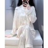 Đồ bộ pijama lụa Latin cao cấp tay dài hoa trắng phối xám - 280.800 VND
