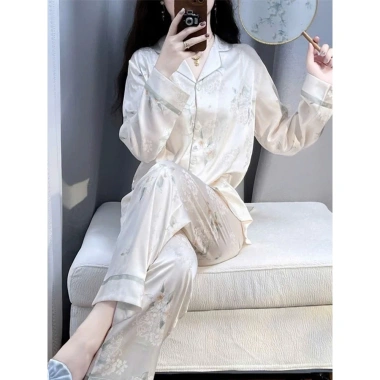 Đồ bộ pijama lụa Latin cao cấp tay dài hoa trắng phối xám - 280.800 VND 2