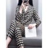 Đồ bộ pijama lụa Latin cao cấp tay dài sọc caro đen TD040 – mềm mịn sang trọng, giá 260.600 VND 3