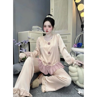 Đồ Bộ Tiểu Thư Mặc Nhà – Áo Nút Bọc Viền Bèo Voan, Lụa Latin Mềm Mịn, Size