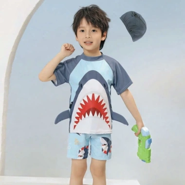 Đồ bơi 2 mảnh tay ngắn Người Nhện và Cá Mập kèm nón cho bé trai 11-30kg - 189.000 8