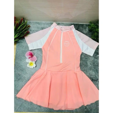 Đồ bơi bikini liền thân kiểu váy tay ngắn viền trắng cho bé gái giá chỉ 199.000đ 8