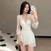 Đồ bơi Hàn Quốc 2.024 áo liền thân dài tay ren ôm sát sexy, có gọng cho nữ sinh viên 11