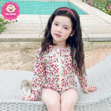 Đồ bơi liền thân tay dài hoa lá cherry cho bé gái 10-38kg - Siêu nhẹ, thích hợp đi biển, đi bơi - Giá 129.000₫