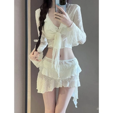Đồ bơi nữ 2.025 - Bikini bốn mảnh cao cấp ôm sát, che bụng, sexy, lý tưởng cho kỳ nghỉ và suối nước nóng - 188k VNĐ 2