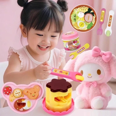 Đồ chơi bánh pudding dâu tây vui nhộn – Set nhập vai, giá ưu đãi 19.000 VND