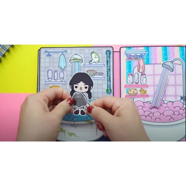 Đồ chơi bé Ngôi nhà búp bê giấy Toca Life World Quiet Book số 16 Wednesday và Enid – giảm giá 140.000₫ 7