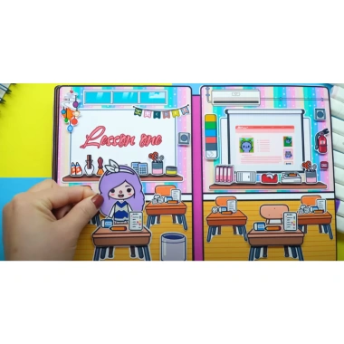 Đồ chơi bé Ngôi nhà búp bê giấy Toca Life World Quiet Book số 24 Rich and Poor giảm giá 140.000₫ 8