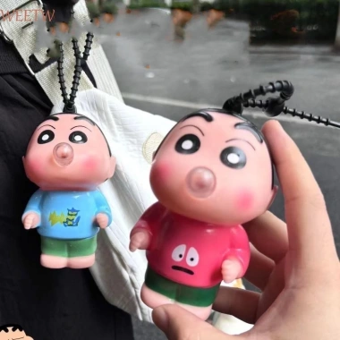 Đồ chơi bóp Shin-chan mềm, mặt dây chuyền bong bóng nước, Anime - Giá 44.660₫ Đồ chơi bóp Shin-chan mềm, mặt dây chuyền bong bóng nước, Anime - Giá 44.660₫